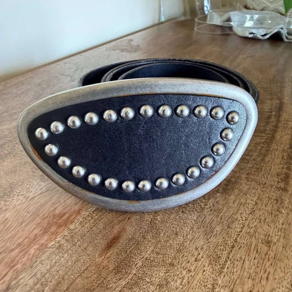 Womans Western Studded Statement Belt Medium Textured Western Moto Rocker Edgy